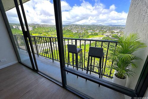 20f-98-500 Koauka Loop, Aiea, HI, 96701 | Card Image