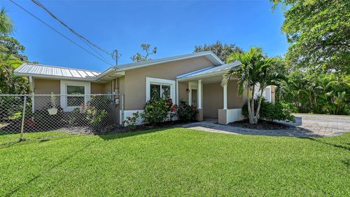 305 Hills Rd, Nokomis, FL, 34275-1470 | Card Image