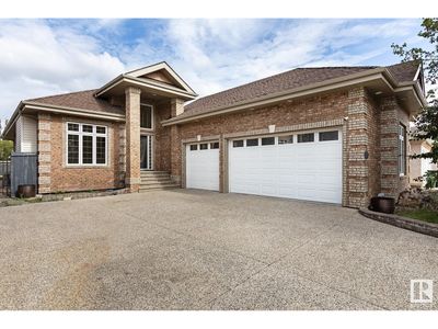 237 Tory Cres Nw, House other with 4 bedrooms, 3 bathrooms and null parking in Edmonton AB | Image 1