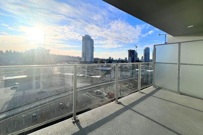 567 Clarke Road, Condo with 1 bedrooms, 0 bathrooms and 1 parking in Coquitlam BC | Image 7