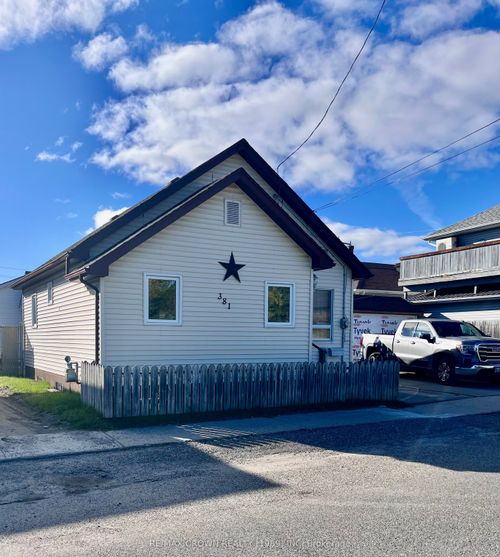 381 Spruce St S, Timmins, ON, P4N2N3 | Card Image