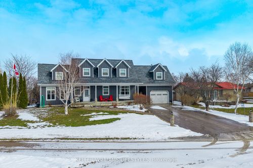 73028 Denise Crt, Zurich, ON, N0M2T0 | Card Image