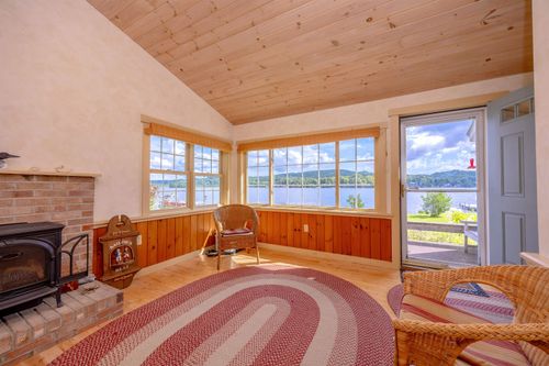30 Meadow Lane, Cabot, VT, 05647 | Card Image