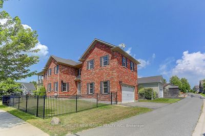 883 Carlisle St, House other with 5 bedrooms, 5 bathrooms and 4 parking in Cobourg ON | Image 3