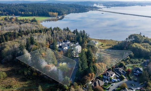3221 Heatherbell Rd, Colwood, BC, V9C0P4 | Card Image