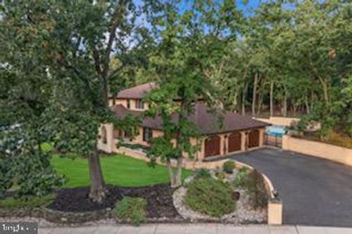 40 Chippenham Dr, VOORHEES, NJ, 08043-4742 | Card Image