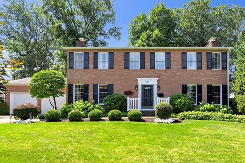 421 Edgewood Rd, Mansfield, OH, 44907-1521 | Card Image