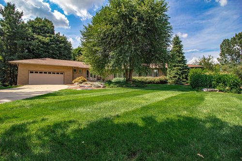 305 Jodie Court Nw, Tallmadge Charter Township, MI, 49534 | Card Image