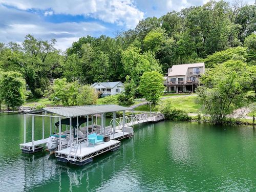 197 Kilpatrick Point Dr, Hayesville, NC, 28904-6155 | Card Image