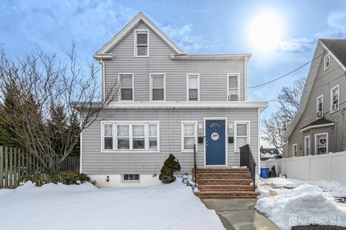 377 Avenel St, Avenel, NJ, 07001-1166 | Card Image