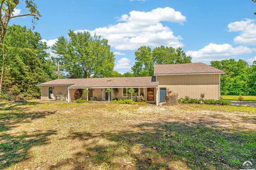 1644 E 800 Road, Lawrence, KS, 66049 | Card Image