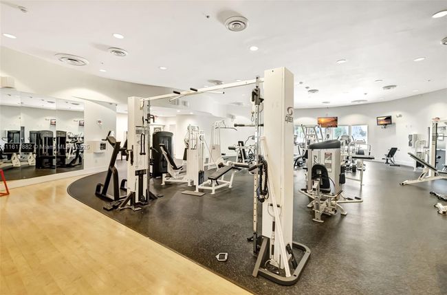 APT-16F - 5600 Collins Ave, Condo with 2 bedrooms, 2 bathrooms and null parking in Miami Beach FL | Image 30