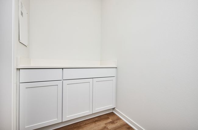 812 E 2 Nd St, Condo with 3 bedrooms, 3 bathrooms and null parking in Des Moines IA | Image 27
