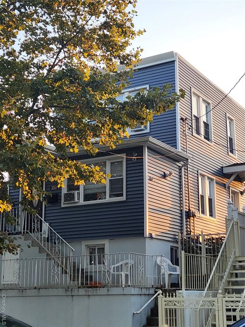 353 Underhill Ave, Bronx, NY, 10473-3023 | Card Image