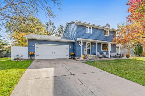 2622 Louisa Avenue, Mounds View, MN, 55112 | Card Image