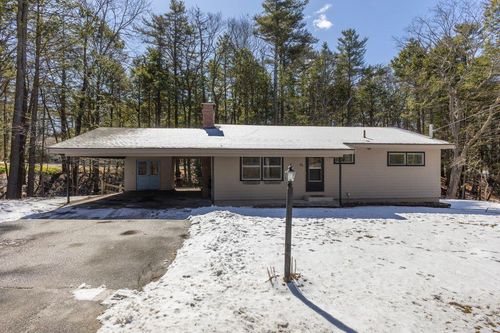 76 Johnson Road, Falmouth, ME, 04105 | Card Image