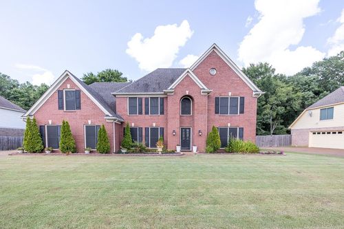 7960 Abington Woods Ave, Bartlett, TN, 38002-8938 | Card Image