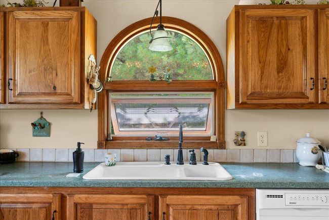361 4 Th St, House other with 4 bedrooms, 2 bathrooms and null parking in Plainwell MI | Image 14
