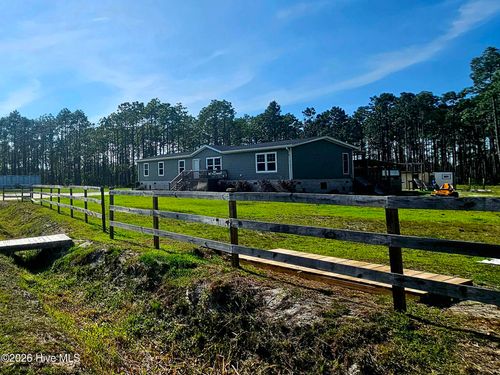 2094 Traders Neck Road, Hampstead, NC, 28443 | Card Image