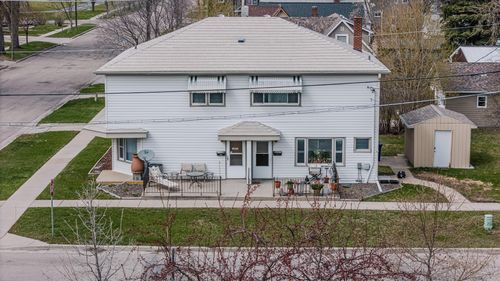 1002 5th Ave S, Moorhead, MN, 56560-2827 | Card Image