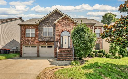 1712 Apache Way, Clarksville, TN, 37042-0716 | Card Image