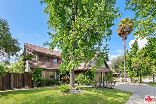 26926 De Berry Dr, Agoura Hills, CA, 91301-2315 | Card Image