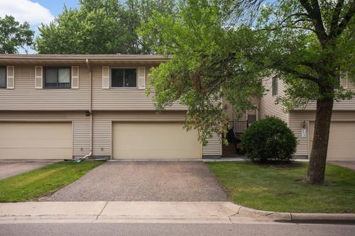 4169 Nancy Pl, Shoreview, MN, 55126-6411 | Card Image