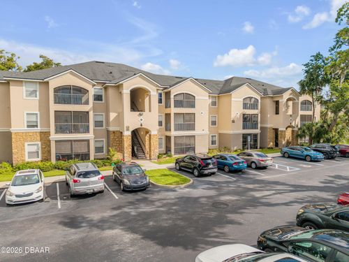 4-306-940 Village Trl, PORT ORANGE, FL, 32127-9376 | Card Image