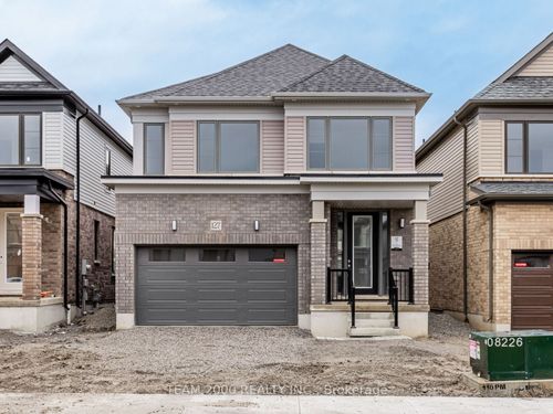 127 Soules Sq, Binbrook, ON, L0R1C0 | Card Image