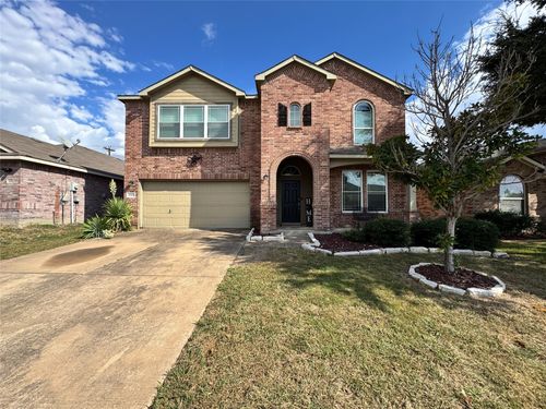2008 New Braunfels, Forney, TX, 75126-8196 | Card Image