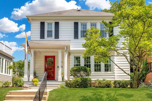 4124 N Maryland Ave, Shorewood, WI, 53211-2058 | Card Image
