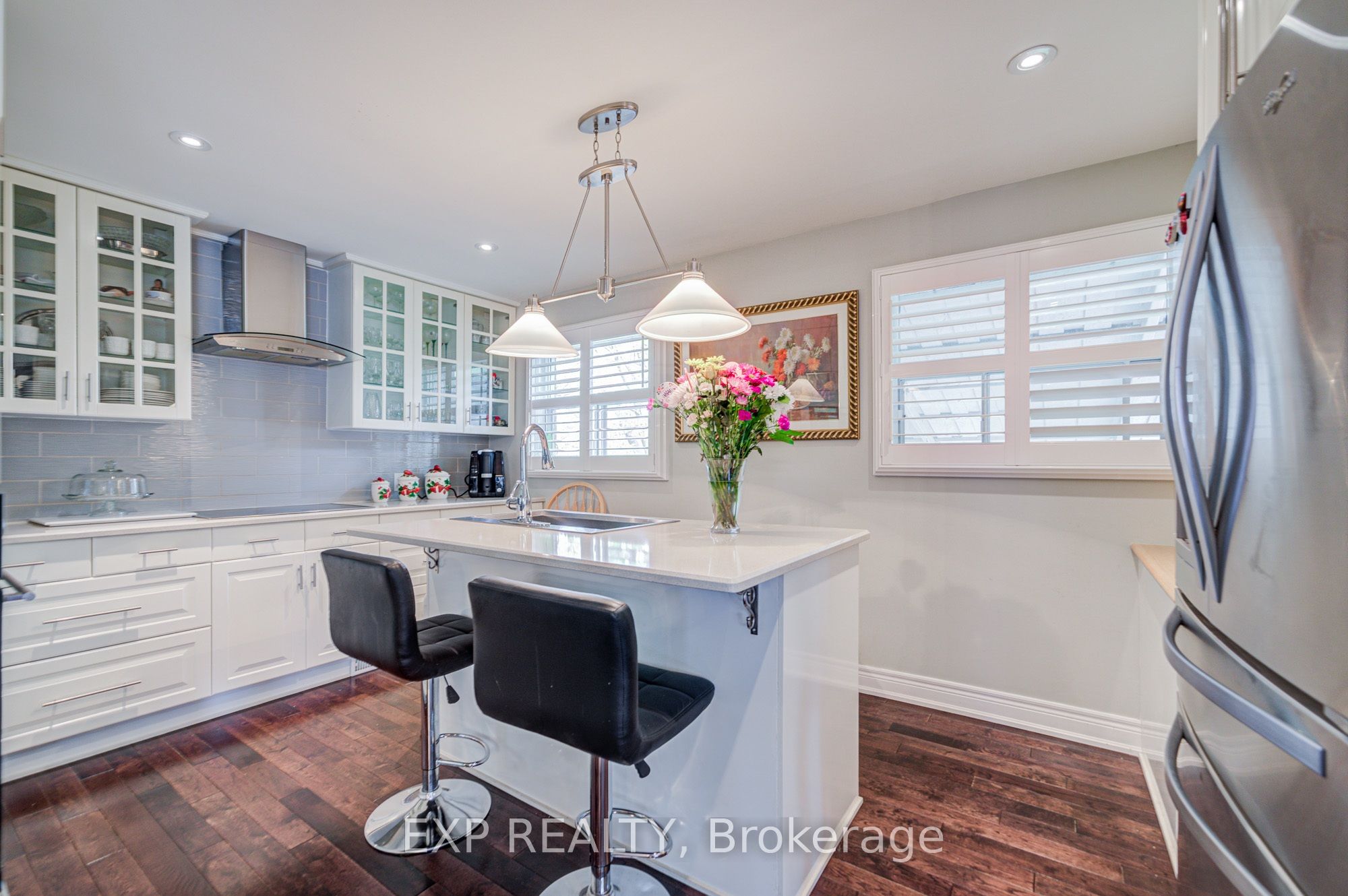 Residential in Toronto W09 5