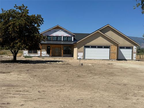 645 Old Corvallis Rd, Corvallis, MT, 59828-9443 | Card Image