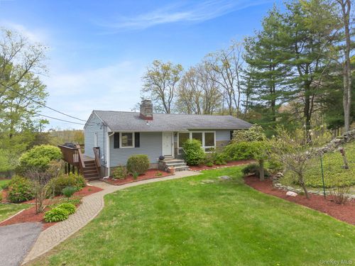 29 Hilltop Dr, North Salem, NY, 10560-2214 | Card Image