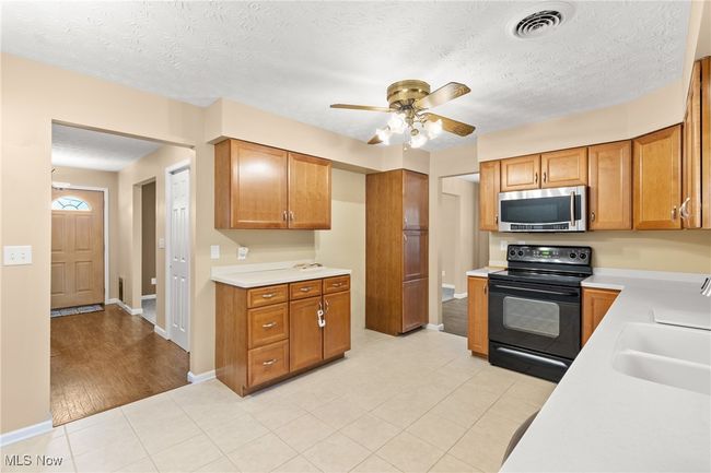 59648 Broadview Rd, House other with 3 bedrooms, 3 bathrooms and null parking in Shadyside OH | Image 17