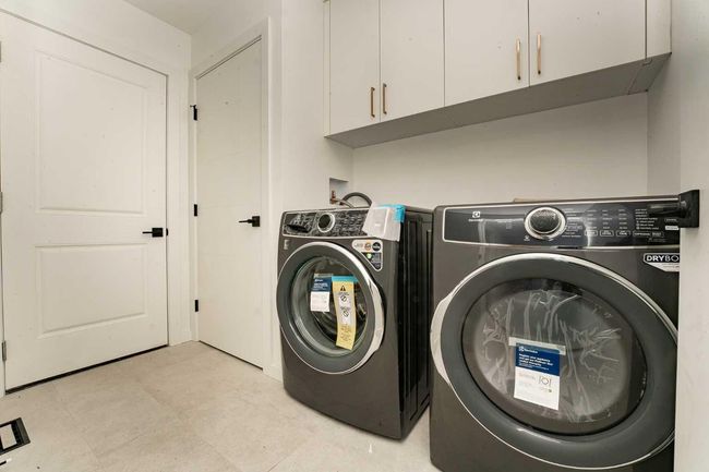 135 Sandringham Rd Nw, House other with 4 bedrooms, 4 bathrooms and 4 parking in Calgary AB | Image 25