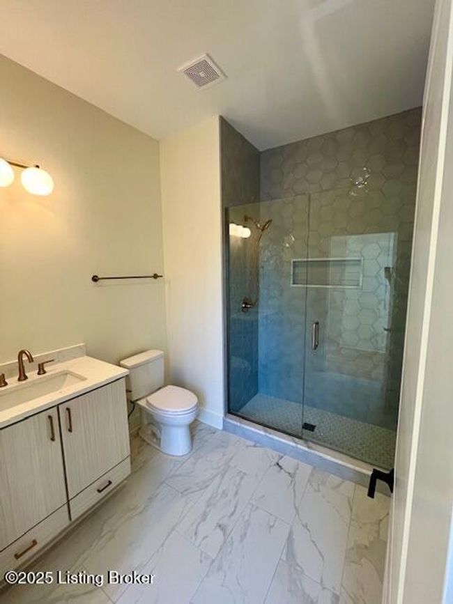 202 - 1810 Sils Ave, Condo with 2 bedrooms, 2 bathrooms and null parking in Louisville KY | Image 15