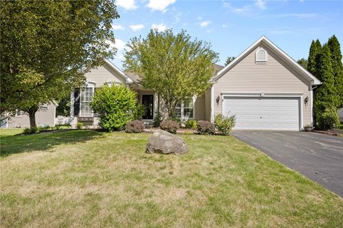 8 Jenna Way, Rochester, NY, 14623-3033 | Card Image