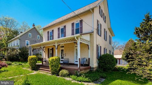 139 W Main St, PERKASIE, PA, 18944-5466 | Card Image