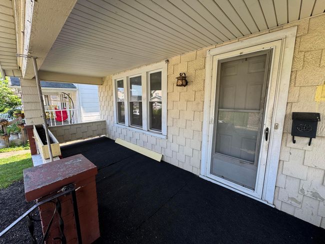 1256 S Champion Ave, House other with 3 bedrooms, 1 bathrooms and null parking in Columbus OH | Image 5