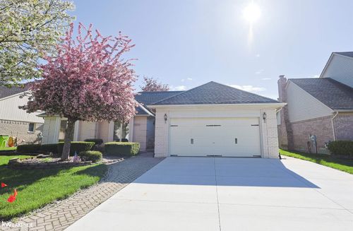 53338 Villa Rosa Drive, Macomb Township, MI, 48042 | Card Image