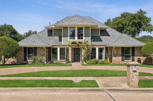 2819 Staffordshire Dr, Carrollton, TX, 75007-4814 | Card Image