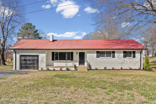236 Browns Ferry Road, Senatobia, MS, 38668 | Card Image