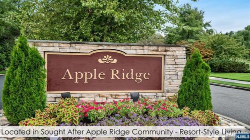 183 Van Winkle Ln, Mahwah, NJ, 07430-1597 | Card Image