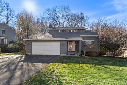 186 Stephen Dr, Meriden, CT, 06450-7302 | Card Image