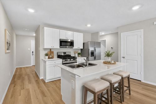 5533 Flannel Ln, Krum, TX, 76249-2080 | Card Image