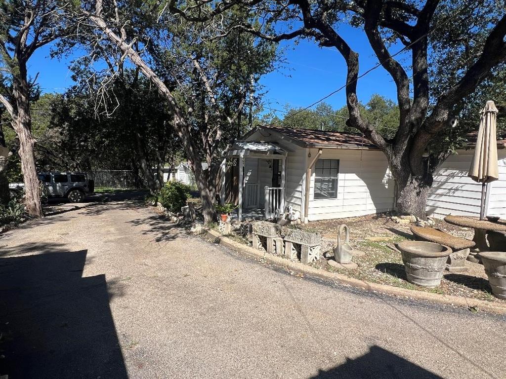 Circle Rd, Whitney, TX 76692