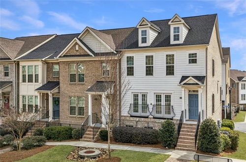 2052 Falls Park Way, Decatur, GA, 30033-3272 | Card Image