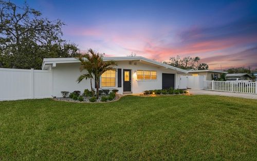 4424 W Varn Ave, TAMPA, FL, 33616-1423 | Card Image