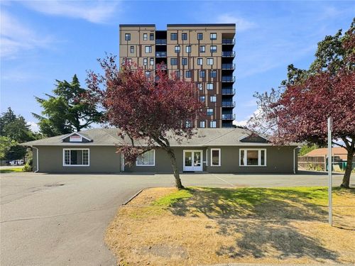 2820 Jacklin Rd, Langford, BC, V9B3X9 | Card Image